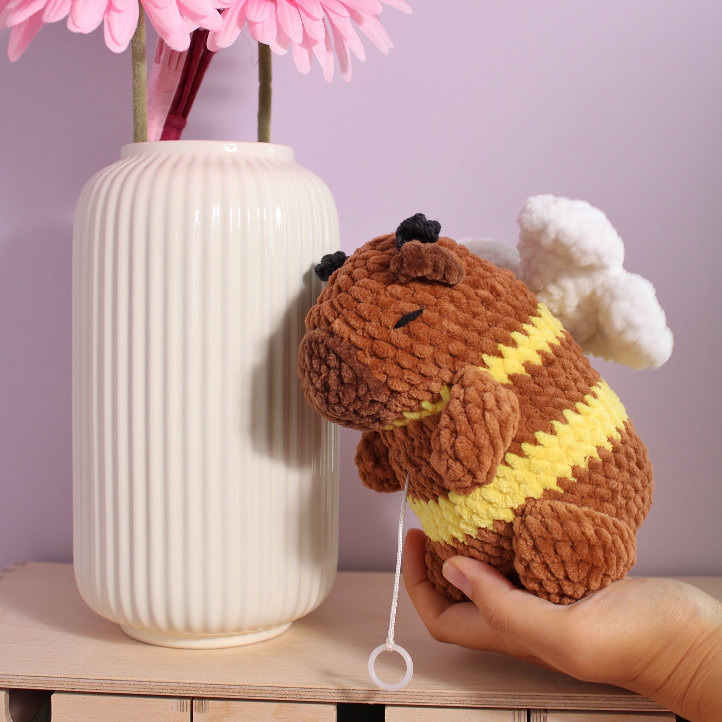 Capybara Bee Amigurumi Pull String Moveable Wings Crochet PDF Pattern