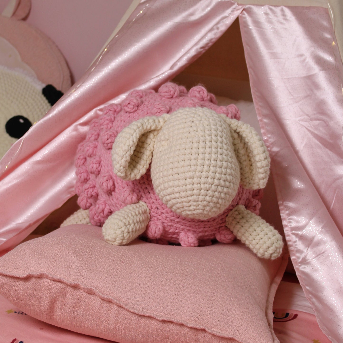 Cozy Corner Sheep | Easy Crochet DIGITAL Home Decor Pattern, Cozy Christmas Room