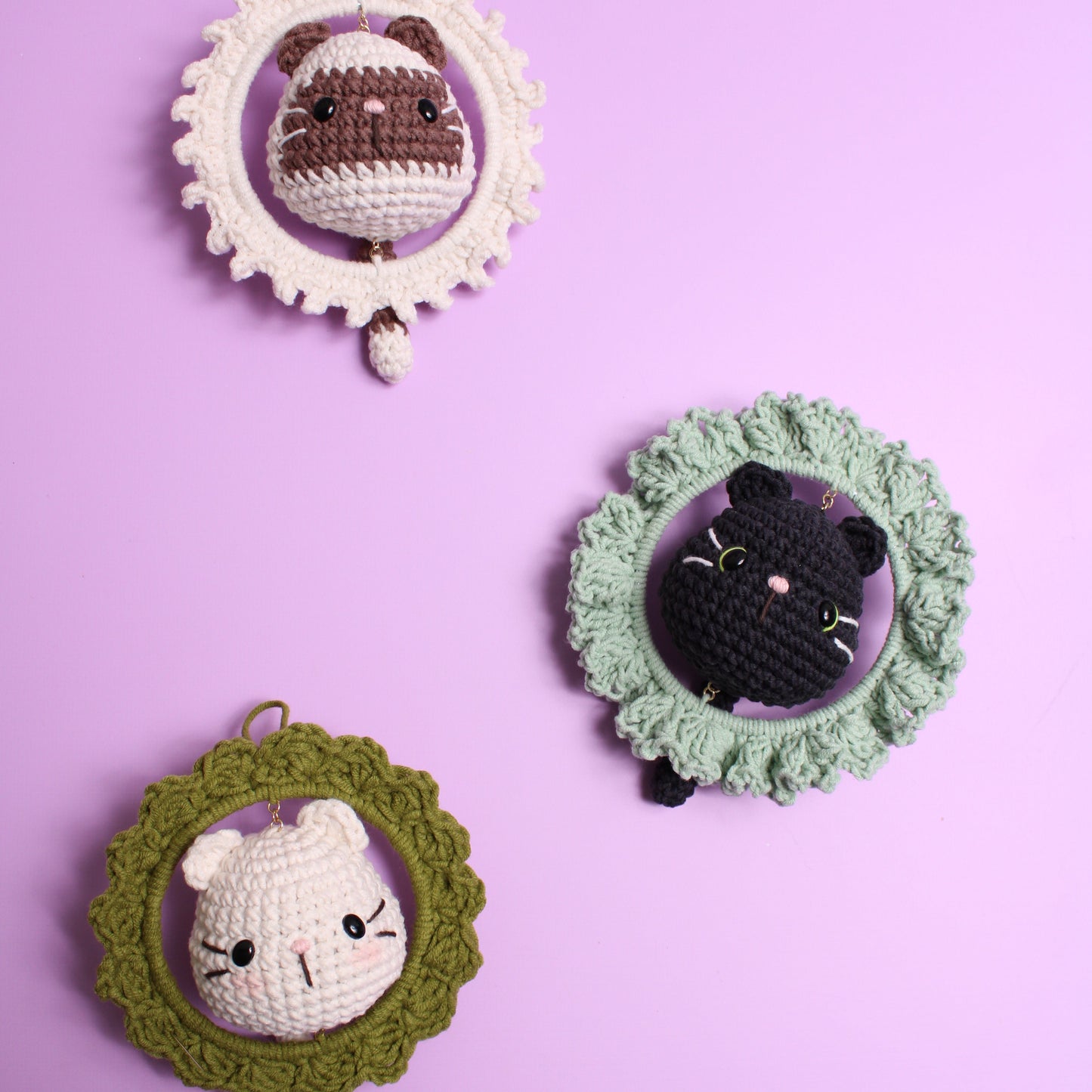 Cat Frames, Quick No Sew Amigurumi Crochet, DIGITAL Home Decor Pattern